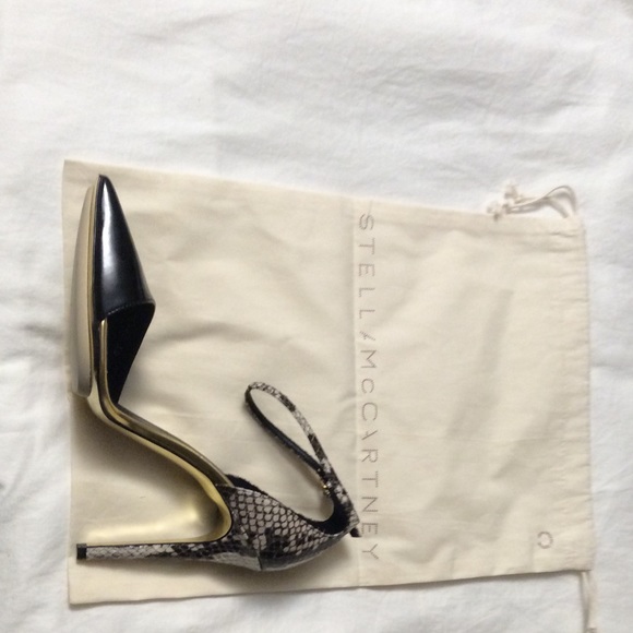 Stella McCartney black patent pump - Picture 6 of 7